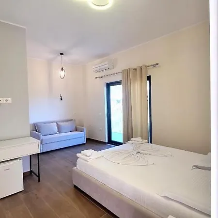 Sweet Hotel Himarë